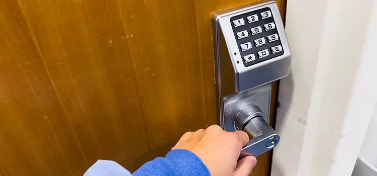 Why Choose Us for Your Keypad Lock Needs in Shawnee, KS?